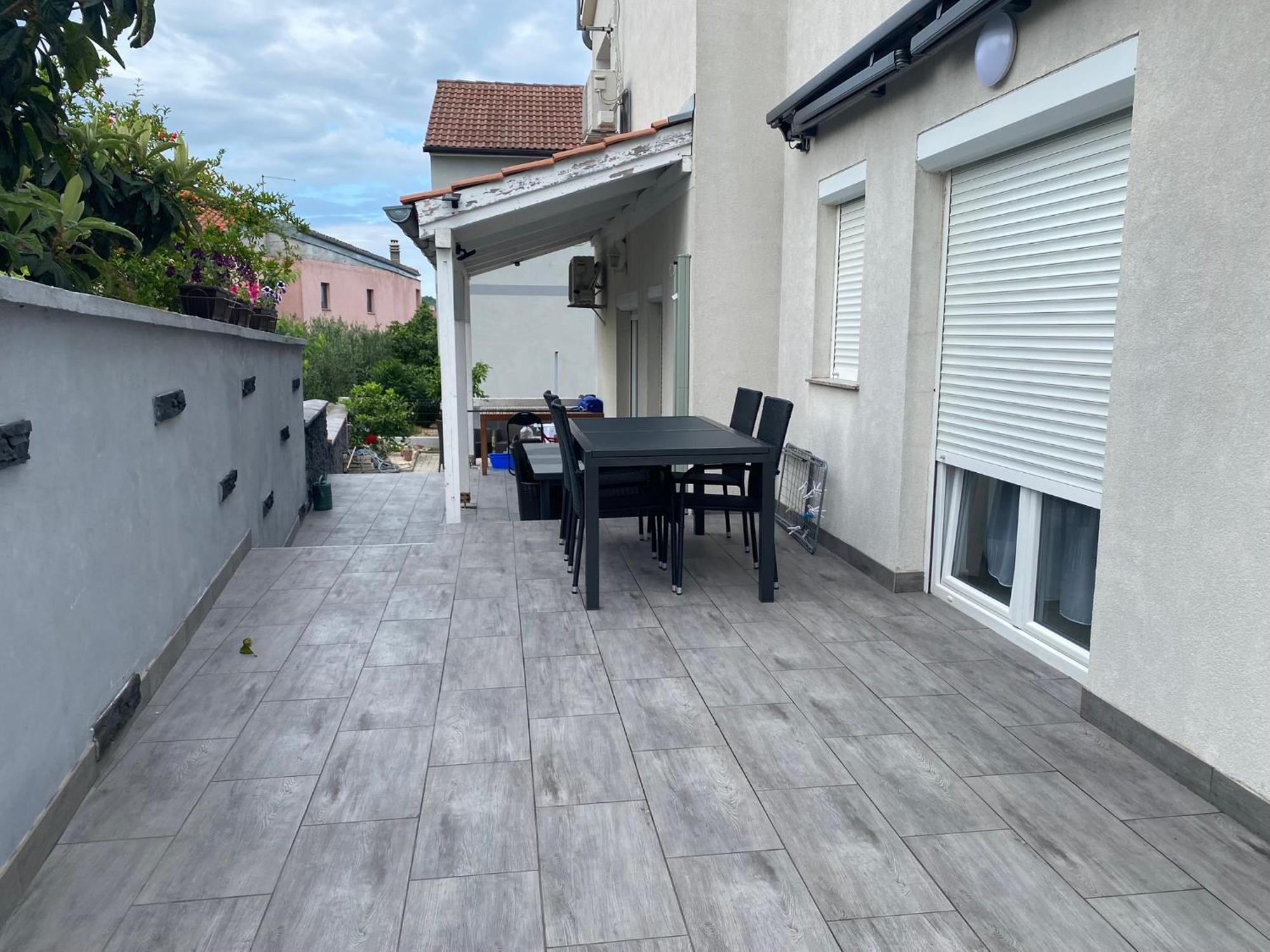 Apartmani Gavran Pirovac Eksteriør billede